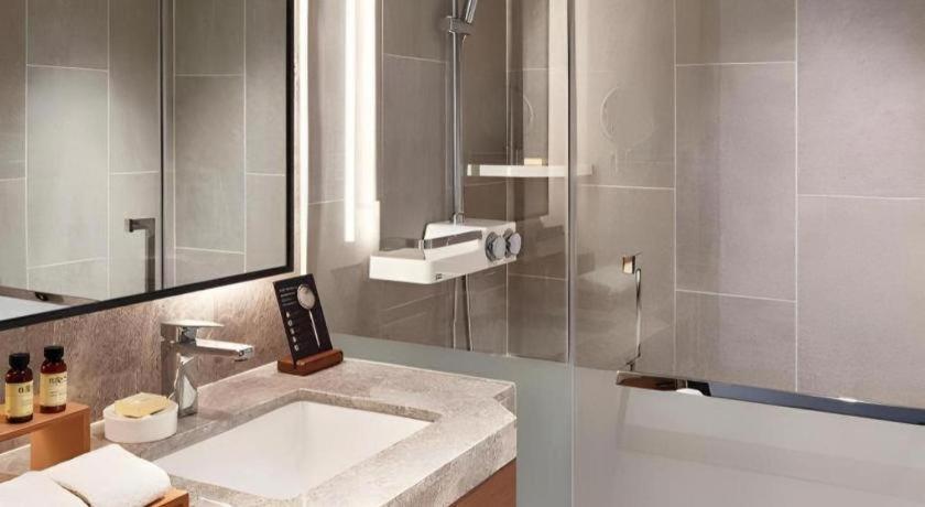 Hotel Walkerhill Douglas House (adults Only) 5*