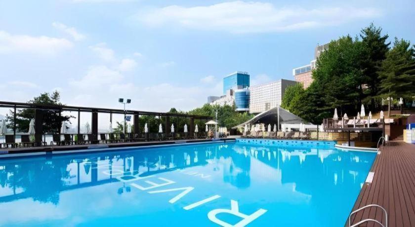 Walkerhill Douglas House (adults Only) Khách sạn 5*